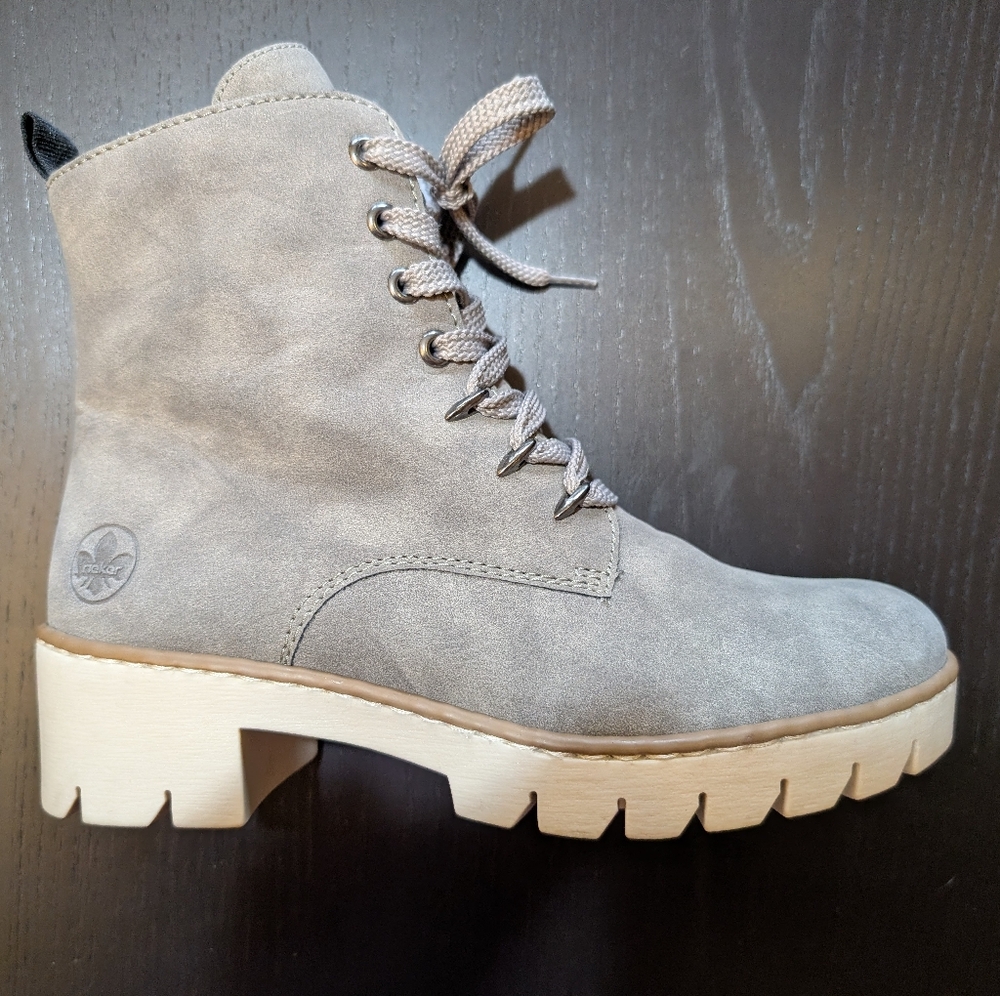 New Rieker Light Gray Suede Lace-Up Boots